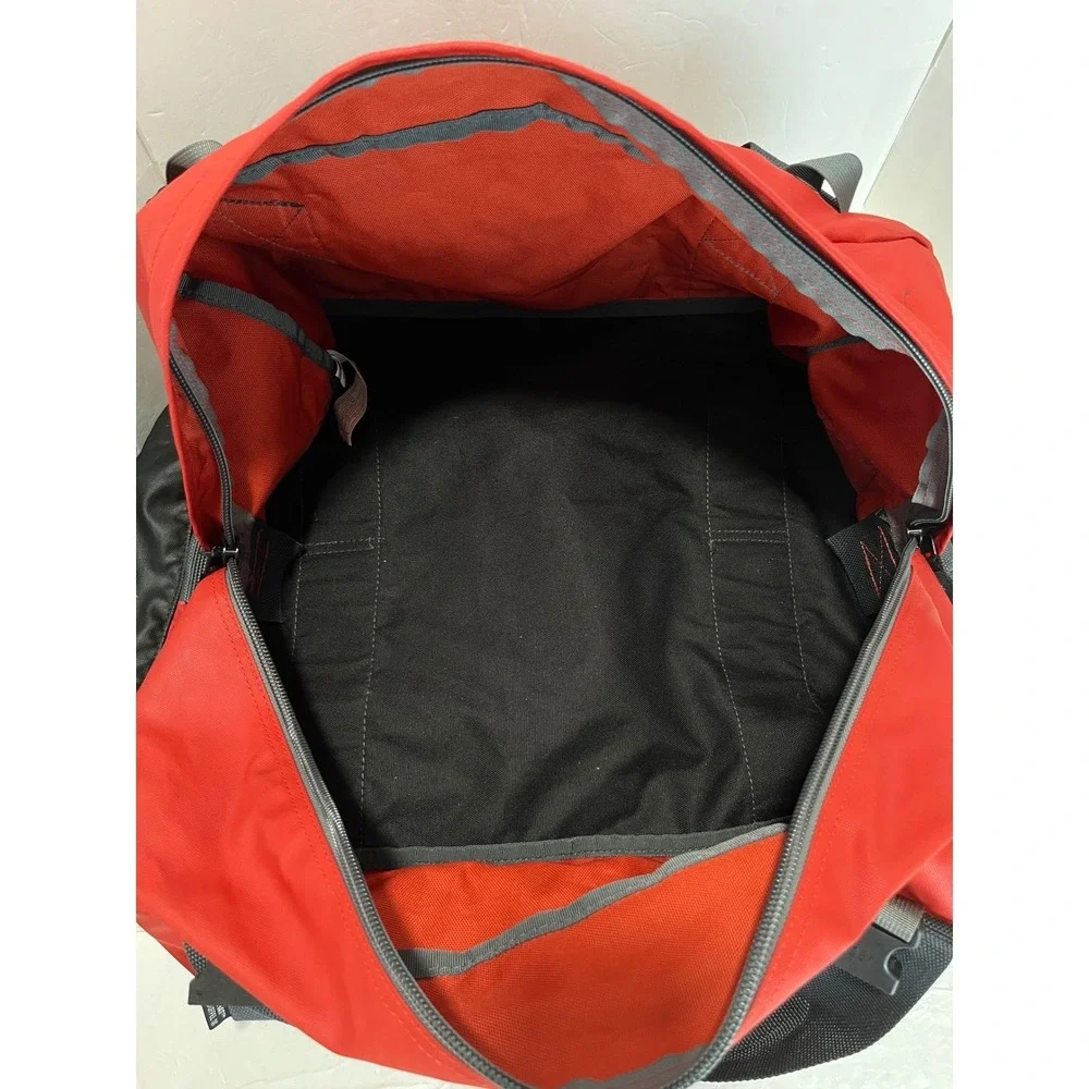 Eagle Creek No Matter What Duffel Medium Red Black Travel Gear Bag